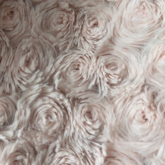 Betsey Johnson pink plush rose coat size S. Animal print on inside super cozy - Picture 3 of 5